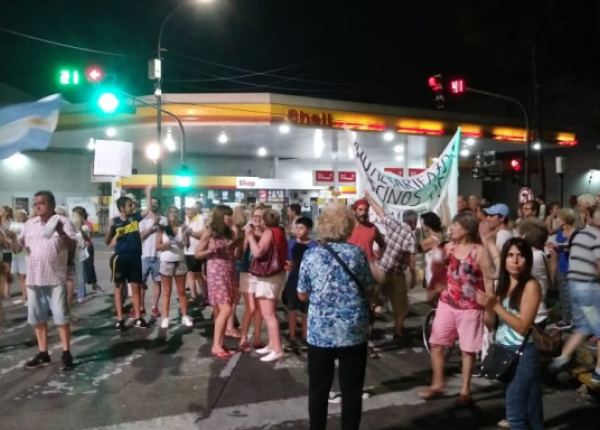 Ruidazo en Villa Martelli