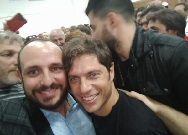 Axel en Segunda Seccion 3